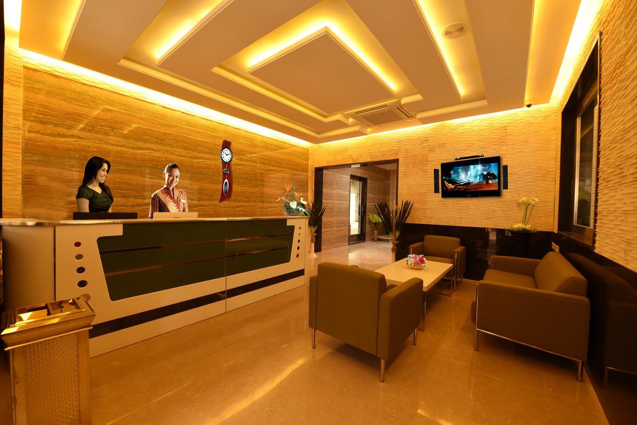 Sky Residency Bed and Breakfast Chennai Exteriör bild